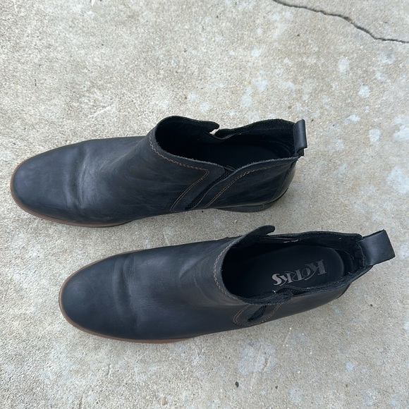 Korks Black Leather Booties size 9 women’s - Picture 3 of 6